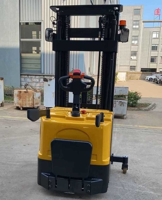1.5ton 3000mm Light weight Full electric platform stacker with side wheels for tight spaces use